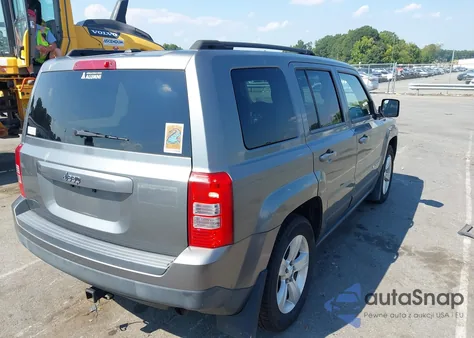 2013 Jeep Patriot Sport из США, поврежденный, VIN 1C4NJPBB9DD250734